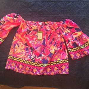 Bombshell engineered top